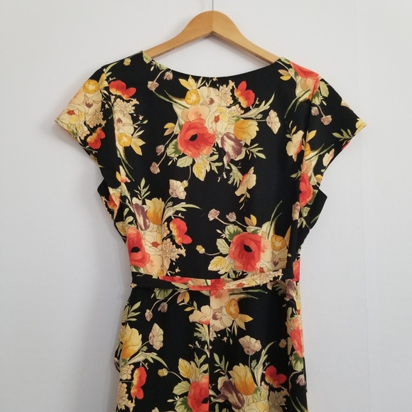 Sactuary Floral Bouquet Print Wrap Dress Size XL. Fits more like size M/L - Picture 6 of 10